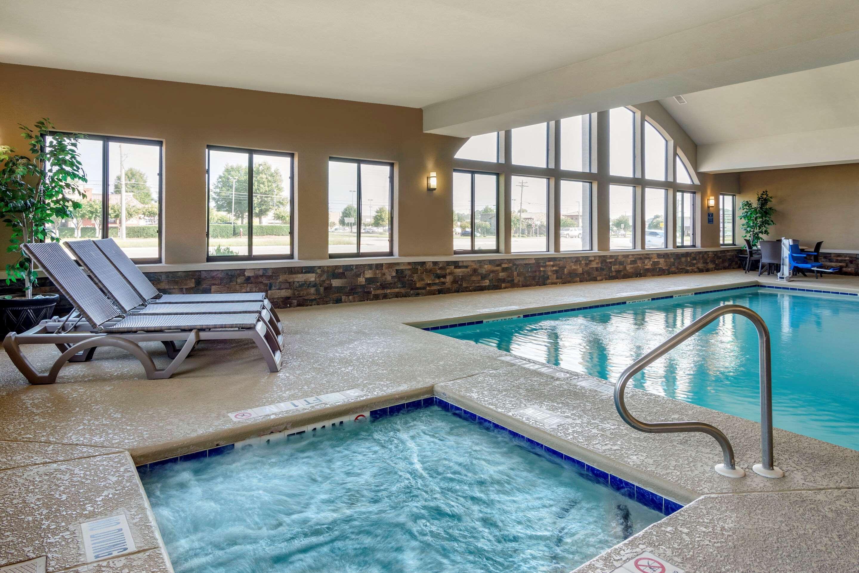 Comfort Suites Near Robins Air Force Base Warner Robins Exterior photo